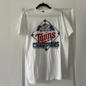 Vintage Minnesota Twins 1987 World Series Champions T-Shirt